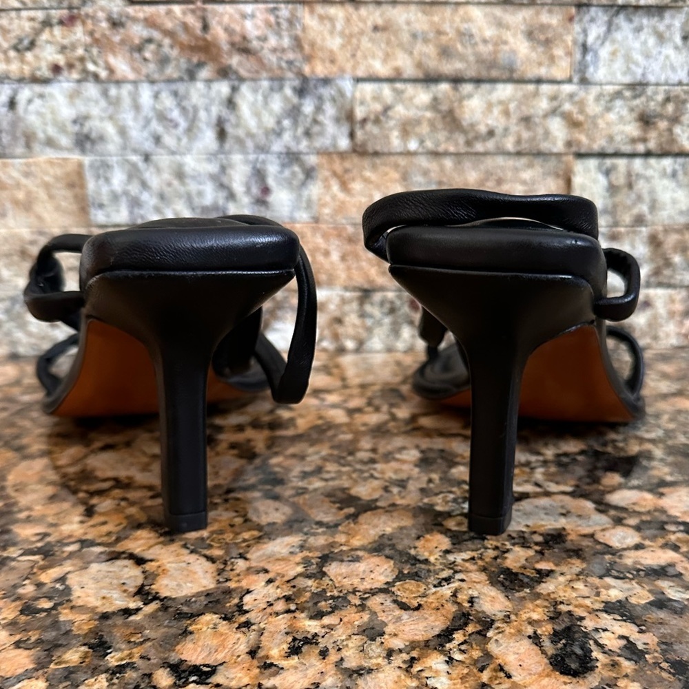 FRAME Shoes Womens T-Strap Black Leather Heels - Picture 6 of 8